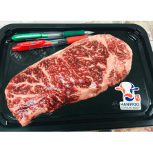 韓國濟州牛1+ 西冷扒（Striploin)